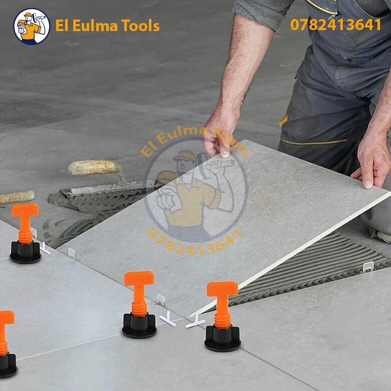9305676d-f694-444b-b73d-47dcb012cdc4.jpg Système de Nivellement de Carrelage Réutilisable - Kit de 50 Pièces - الصورة 3